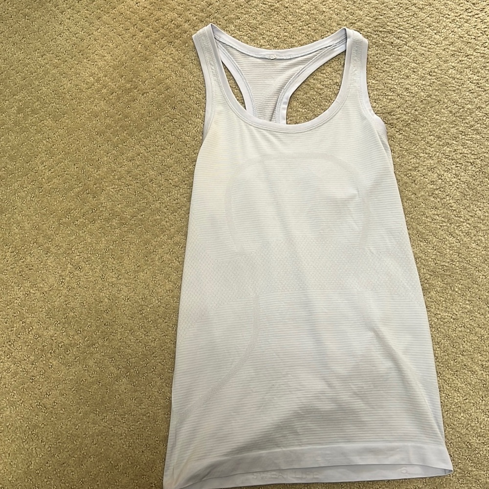 Lululemon swiftly tech racer back tank size 6